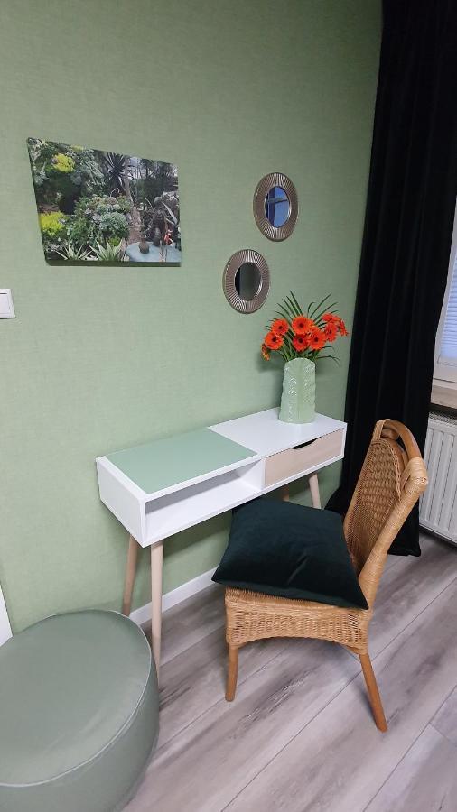 Charming Oldtown City Appartement Worms Buitenkant foto